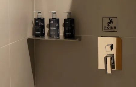 Tianshui Zhiqing Hotel (Maiji Mountain Scenic Area) Отели рядом с достопримечательностью «Maijishan Cave-Temple Complex»