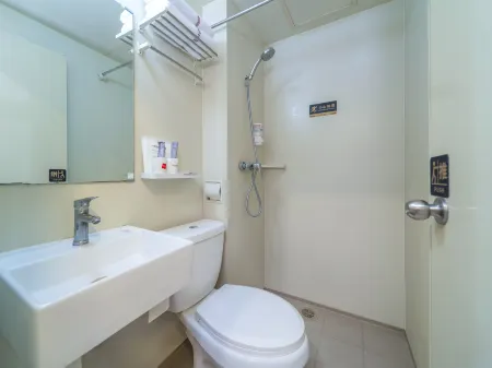 Shankee Hotel (Yinchuan Drum Tower Pedestrian Street) Отели рядом с достопримечательностью «Drum Tower»