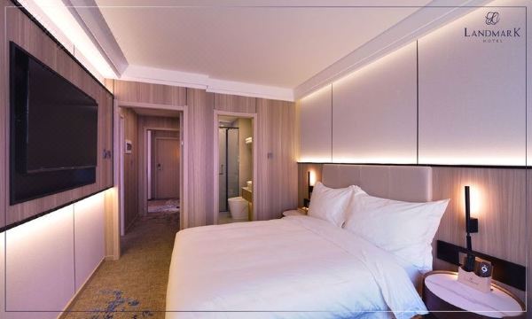 Landmark Hotel Extra Image