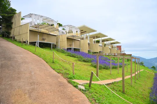 บังกะโลครอบครัวพร้อมพัดลม