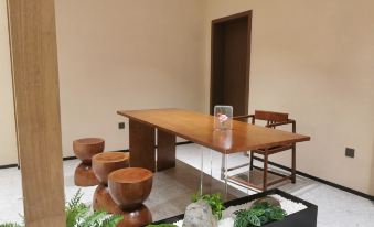 CLOUD Gatherers Boutique Mountique Lodge