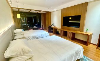 Nangqian Jade Everest Hotel