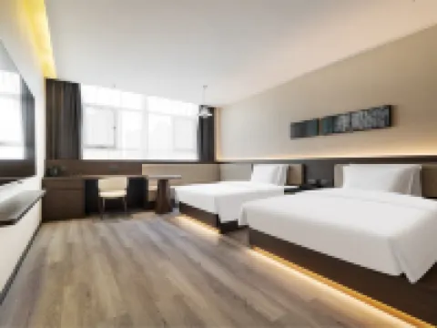 Yunji Hotel Hotels in Luntai