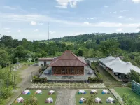 The Glamping @ARTOTEL Pelangi Park - Aamiainen