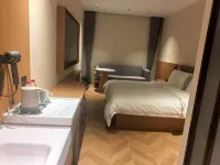 溪瀾裡飯店（南京新街口地鐵站店）