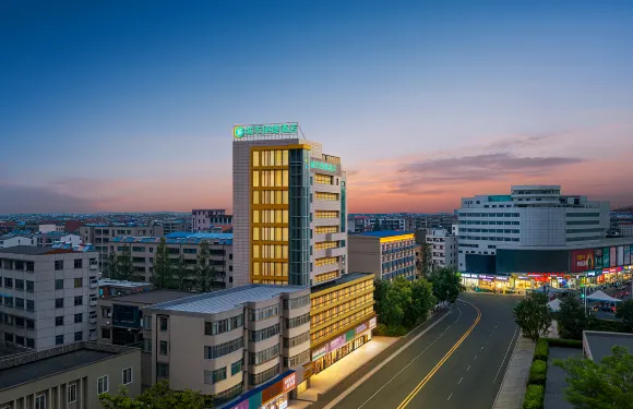 城市便捷酒店（棗陽光武路萬象城店）