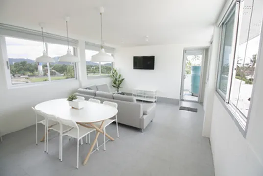 รูปภาพของSpacious 2 Bedrooms 360deg Mountain-View Apartment