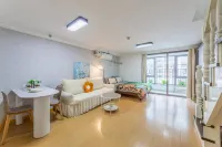 Traveler Homestay (Kazimen Subway Station Lvguo Vientiane Douhui)