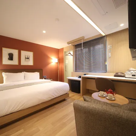 Dongnae Hound Hotel Sajik Minam Station