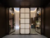 Shenyang North East Asia Hotel - parking