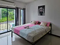 Norn nee Na Khao Kho - 3-Star