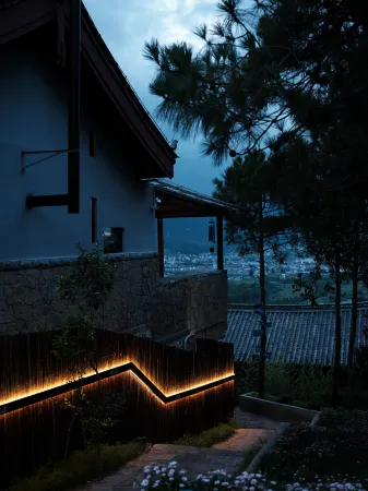 Fusheng Mountain Residence • Designer Wild Luxury Homestay Отели рядом с достопримечательностью «Wenfeng Temple»