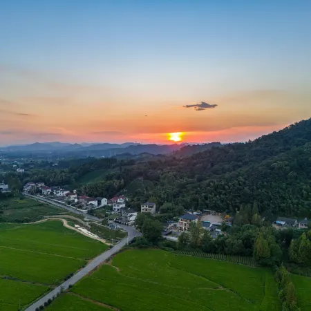 Anji Xingyuan Homestay