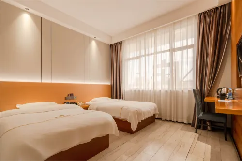 Taihe Yuejia Business Hotel