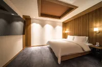 Hotel New Castle Bupyeong - Balcony