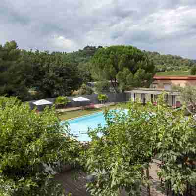 Best Western Terre de Provence Hotel Exterior