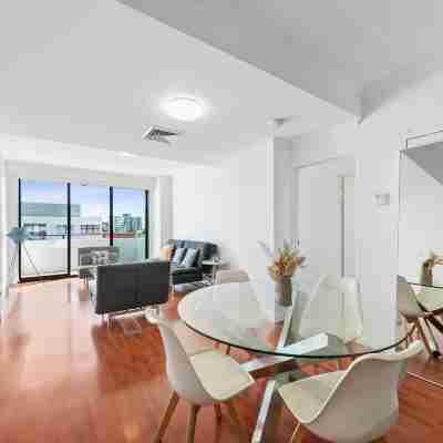Tranquil 2 BR Apt (Parking)/Darling Harbour-10mins Hotel Exterior