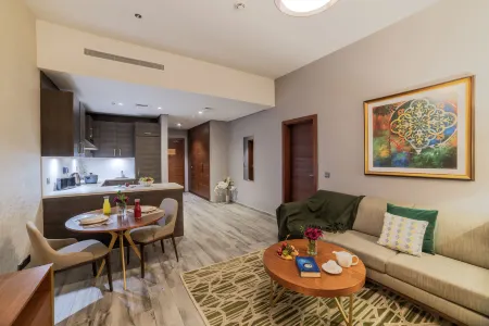 Ascott Corniche Al Khobar Отели в г. Эль-Хубар