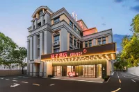 Juice Hotel (Jin Qiao Road Subway Station Branch, Shanghai) Hotels near ChaoYnnAn Buddhist Nunnery