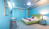 RedDoorz Plus @ New Era Budget Hotel Near UCMed and Chong Hua Hospital Mandaue - 2 stjerner