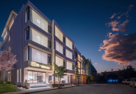 룬징 메리 디자이너 호텔 내부 전경