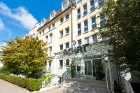 ACHAT Hotel Dresden Elbufer Hotels in Dresden