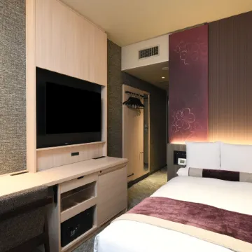 HOTEL MYSTAYS Ochanomizu Conference Center Отели рядом с достопримечательностью «Imperial Palace East National Gardens»