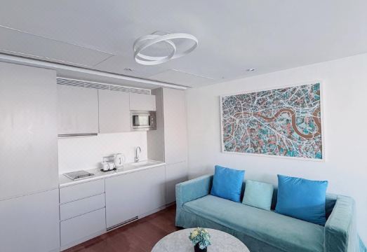 더 코노트 홍콩에서 보이는 빅토리아 항구 전망