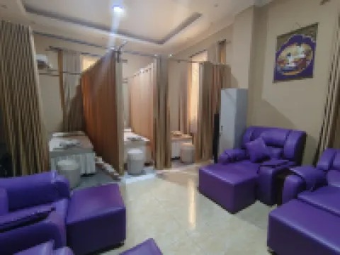 Wealth International Hotel - Zhou Jie Branch - Ikaija Lagos Mohammed Airport Branch Hotels in Lagos