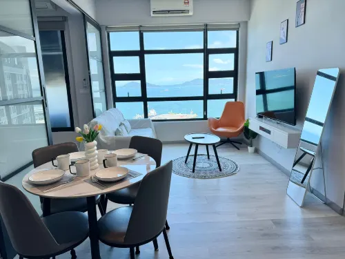 Jesselton Quay by CQ homestay - С тренажерным залом