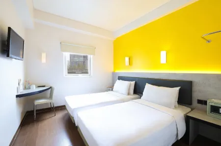โรงแรมอมาริส เบอกาซี บารัต