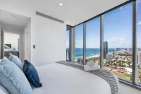 Broadbeach Ocean View Luxury Residences - The Signature - Balcony
