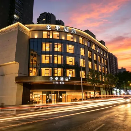Quanji Chenzhou Yuhou Street Bayili Hotel