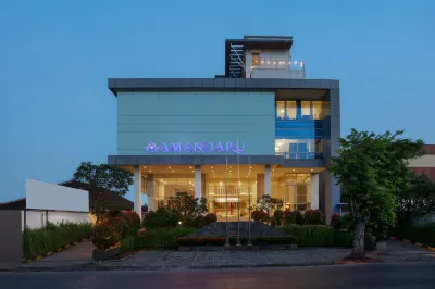 Amandaru Hotel Pekalongan のホテル