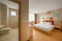 YZS Hotel (Kunming Railway Station Branch)