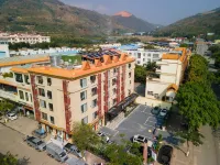 Echarm Hotel (Yuxi Xinping Gas Flower Street Branch) - Mountain view