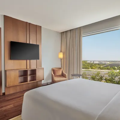 Courtyard by Marriott Kochi Airport Hotels near Airport View Point (Unofficial)