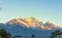 Yiyun Xuan Mountainview | Snow Mountain Golden Sunrise (Baisha Ancient Town) - 2 Yıldız