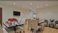 RBS Hotel, Rochester - موقف سيارات