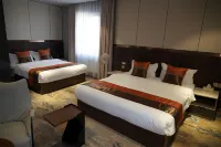 Happiness Hotel - Airport Shuttle