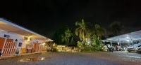 Ingpha Room for Rent - Parking
