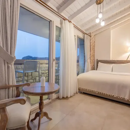 Navalia Otel