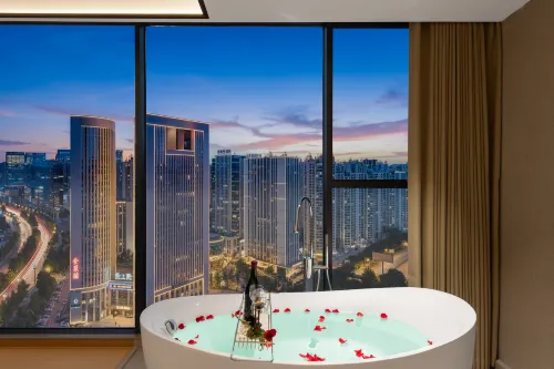 Wanfeng Premium Hotel (Guanshanhu Park) - parking
