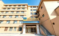 Yeste Hotel (Suizhou Jiefang Road Pedestrian Street) - 3-Star