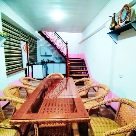 Goziyon Hotel & Hostel