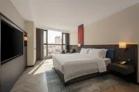 Weihai Days Wyndham Hotel (Weihai Railway Station Quanlefang) - 4-Star