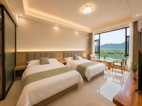 Caohai Jingyuan Homestay (Lugu Lake Walking Marriage Bridge) - موقف سيارات