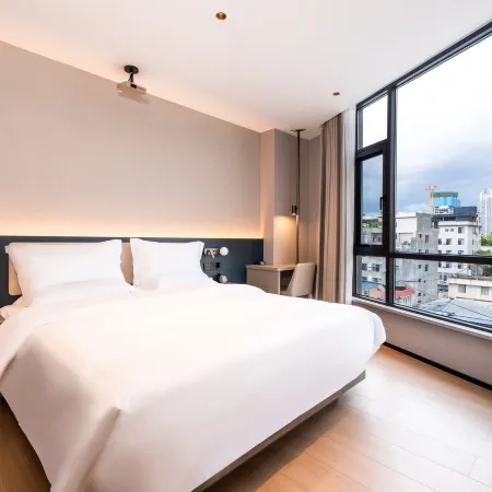 Yunbo Hotel (Mile Huquan Ecological Park Branch) Hotels in Mile