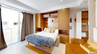 Bentley Holiday Apartments - West One - Balcony