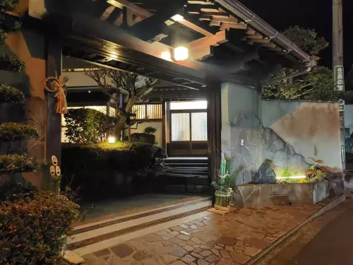 [Mountain and Sea: Luxury bath villa/4 bedrooms/up to 11 people/Parking for 2 cars - Bungalows